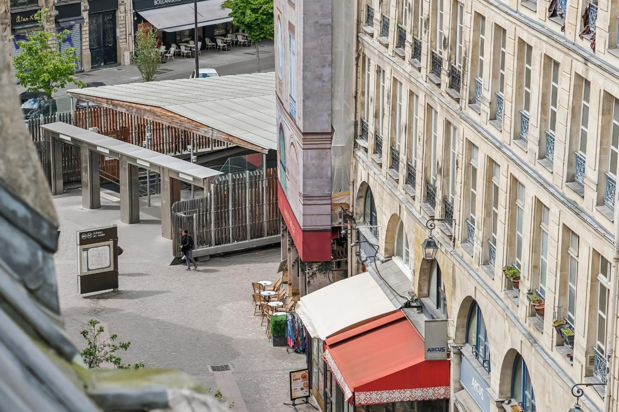 Flat Near Le Louvre Apartment Париж Екстериор снимка